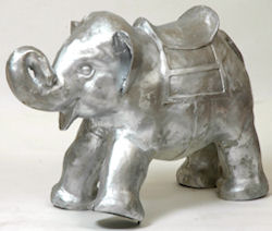 circus elephant statue