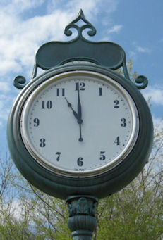 clock case detail