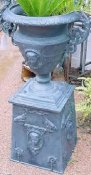 cast urn